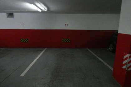 Parkeringspladser til salg i Agra del Orzan, Coruña (A), La Coruña (A Coruña). 