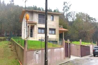 木屋 出售 进入 A Picoña, Salceda de Caselas, Pontevedra. 